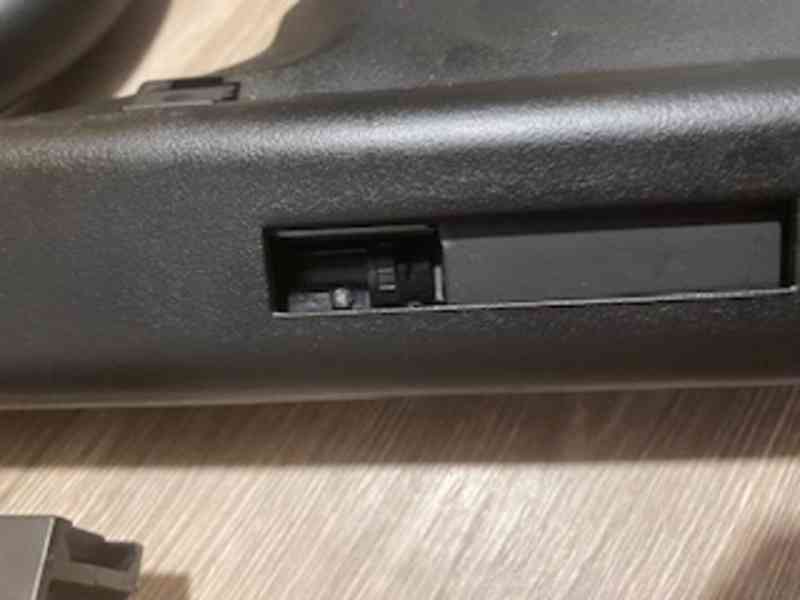 AIRSOFTOVÁ ÚTOČNÁ PUŠKA AU-1G - foto 3