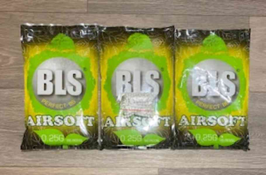 AIRSOFTOVÁ ÚTOČNÁ PUŠKA AU-1G - foto 5