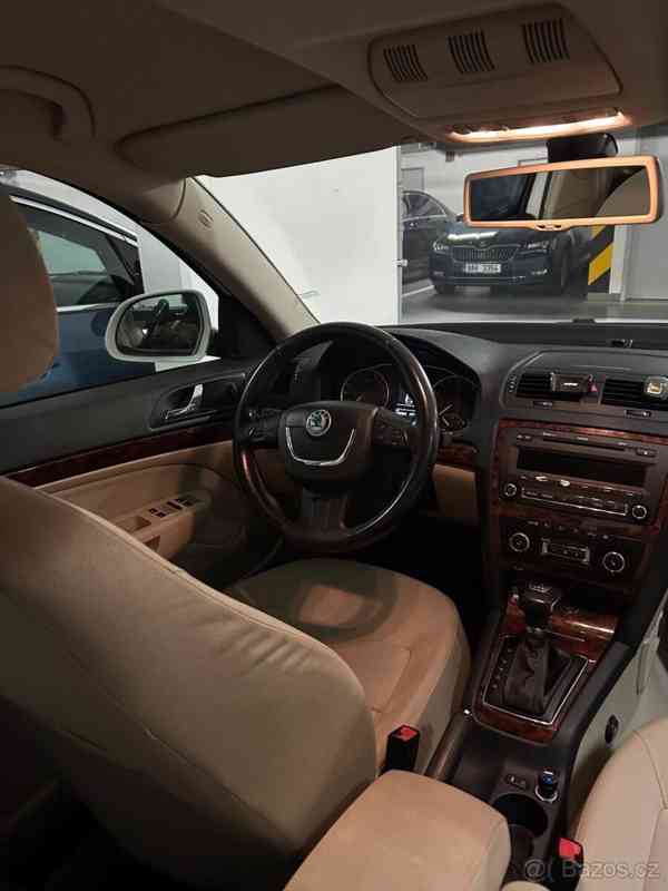 Škoda Octavia 1,6 - foto 5