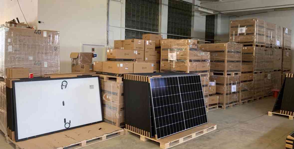 Solární panely Leapton 460 Wp (fotovoltaika) - foto 1