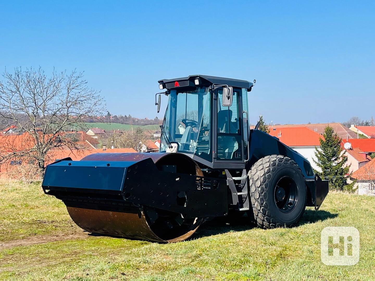 Vibrační válec zeminový Ammann ARS110 (Možnost leasingu) - foto 1