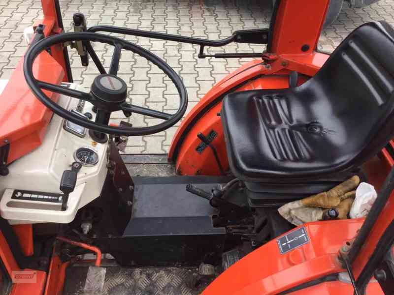 Traktor Gutbrod 4200 H - foto 4