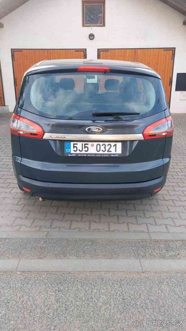 Ford S-MAX 2,0 - foto 8