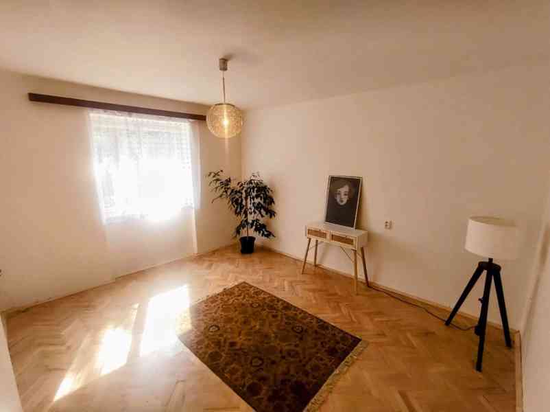 Nemovitosti  - foto 2