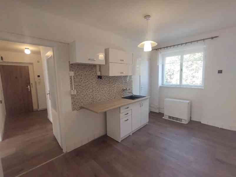 Nemovitosti  - foto 3