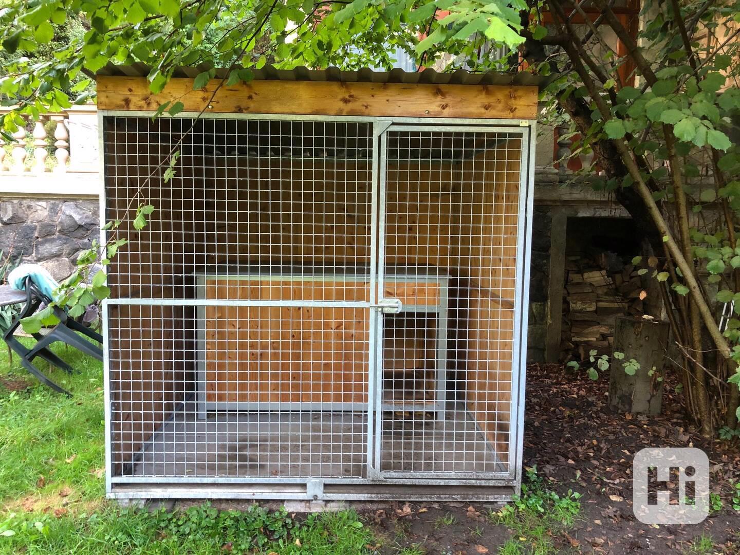 Kotec pro psa se zateplenou boudou - foto 1