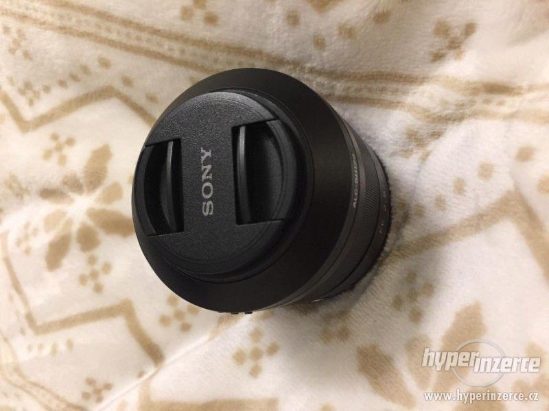 Objektiv Sony FE 35mm f/2.8 ZA Sonnar T - foto 4