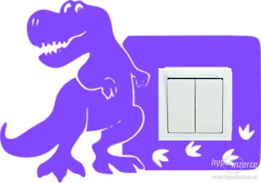 Samolepící dekorace kolem vypínače : Vzor 3 Tyranosaurus - foto 6