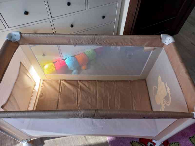 Prodám cestovní postýlku CAM „IL Mondo del Bambino“ - foto 7