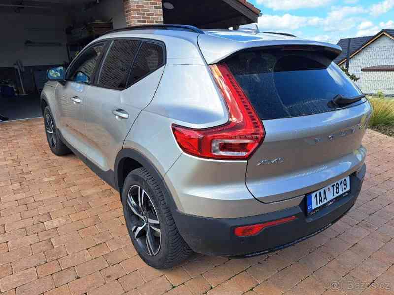 Volvo XC40 2,0   B3 120KW - foto 5