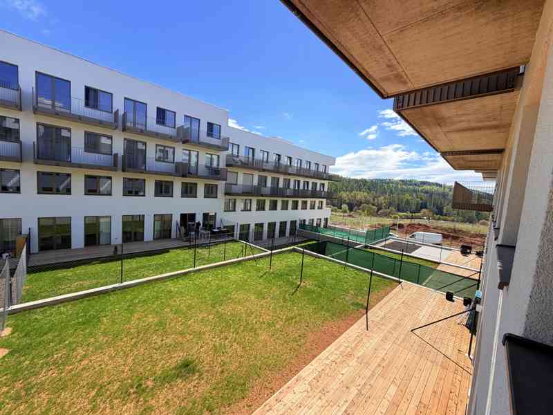 PRODEJ BYTU OV 2+KK SE SKLEPEM A VLASTNÍM PARKOVACÍM STÁNÍM  - foto 4