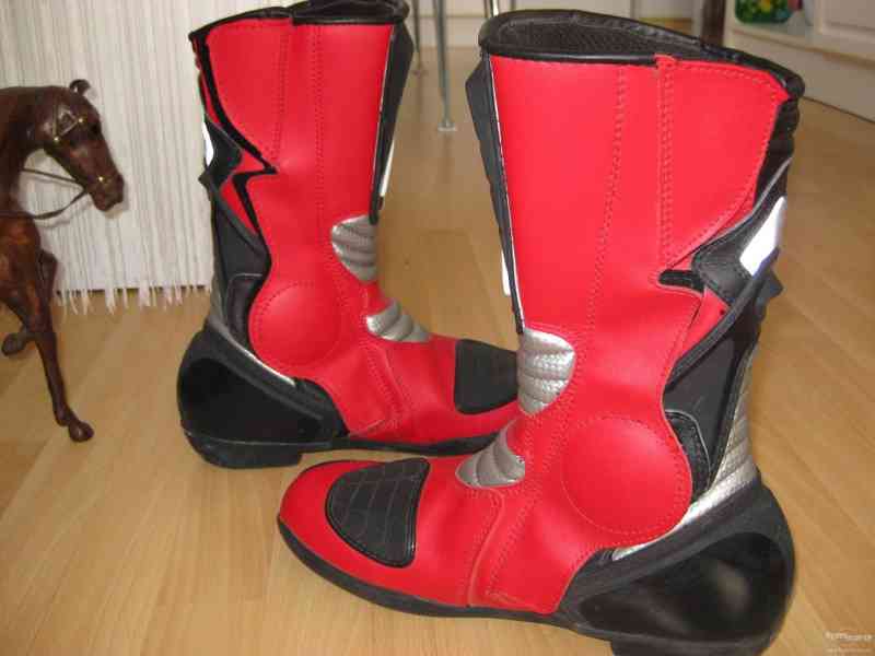 Nové boty moto+nový mobil+SIM karta  ZDARMA!!! - foto 2