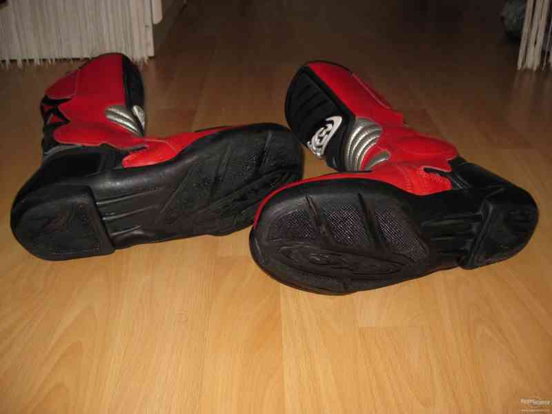 Nové boty moto+nový mobil+SIM karta  ZDARMA!!! - foto 3
