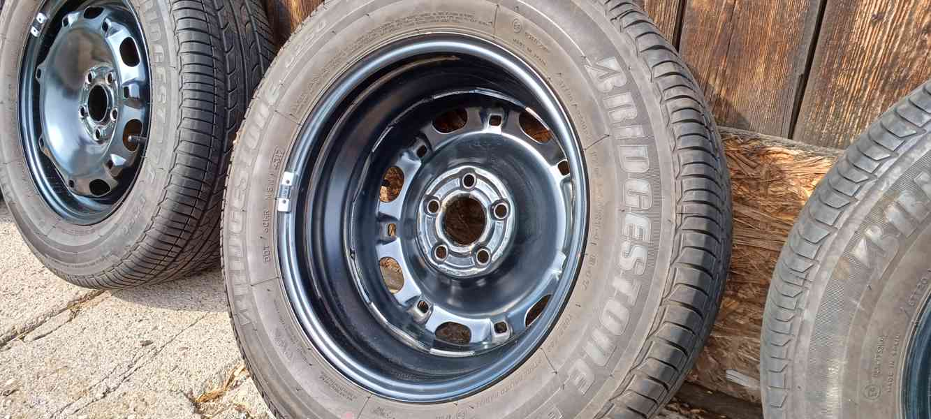 Zánovní letní komplet Bridgestone 175/70 R14 Fabia Rapid - foto 6