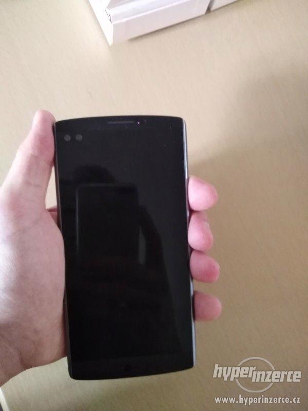 LG V10 Android 4GB ram, 64gb,16 mp - používaný cca 4 měsíce - foto 3
