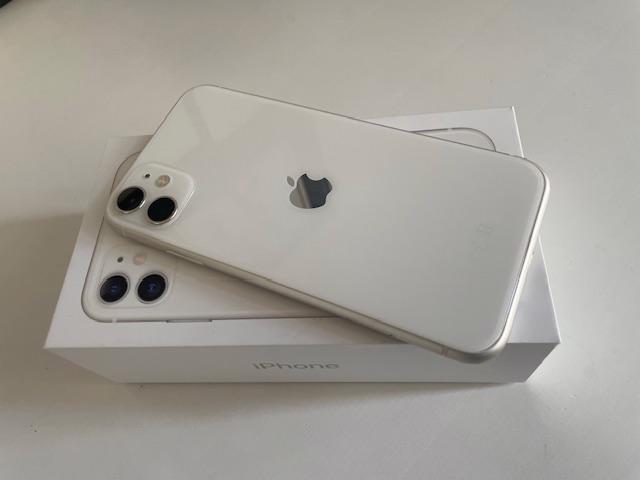 iPhone 11 bílý 128 Gb - jako nový - foto 1