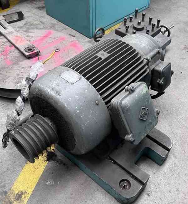 Lícní soustruh DP 1250 (15857.) - foto 10