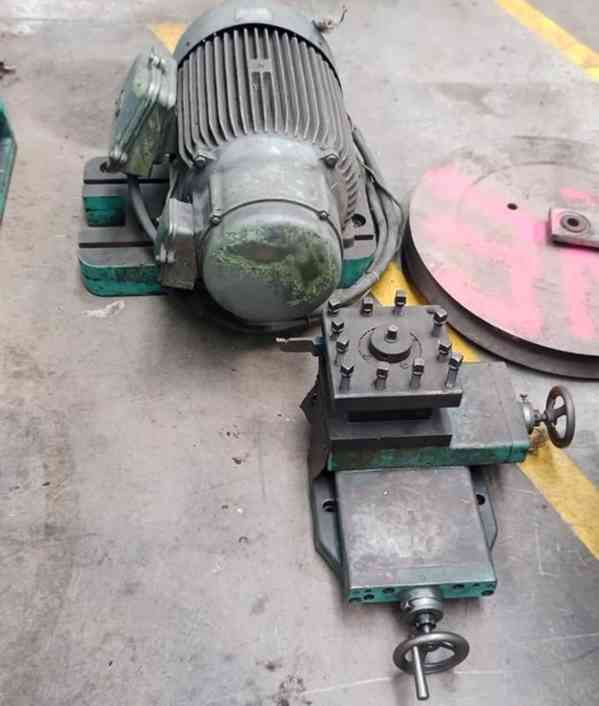 Lícní soustruh DP 1250 (15857.) - foto 7