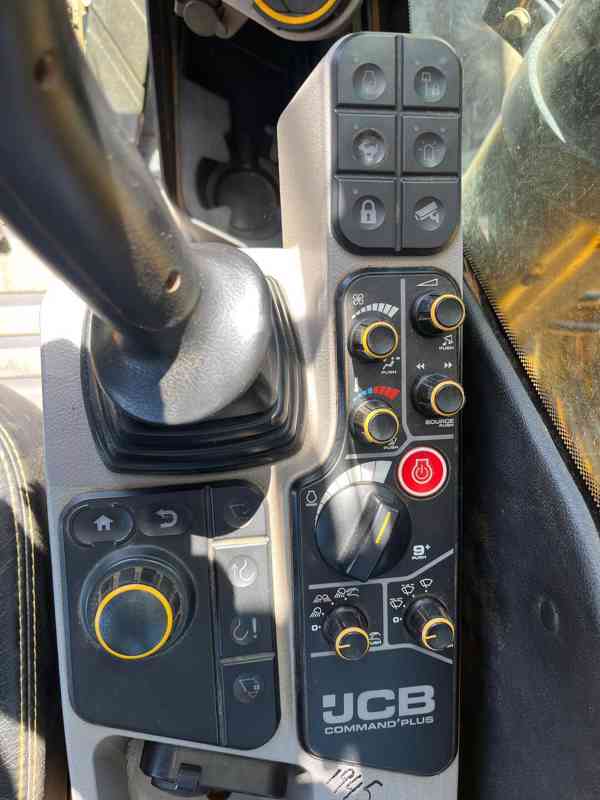 Pásové rypadlo JCB 220 XL (Možnost leasingu) - foto 8