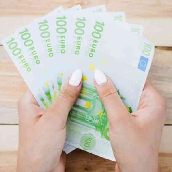 Nabízíme půjčky v rozmezí od 15 000€ do 250 000 000 €