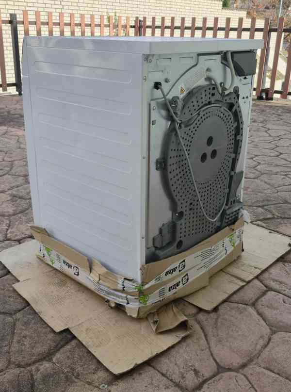 VYSTAVENÁ sušička AEG TR9394C 9000 AbsoluteCare® Plus 3DScan - foto 4