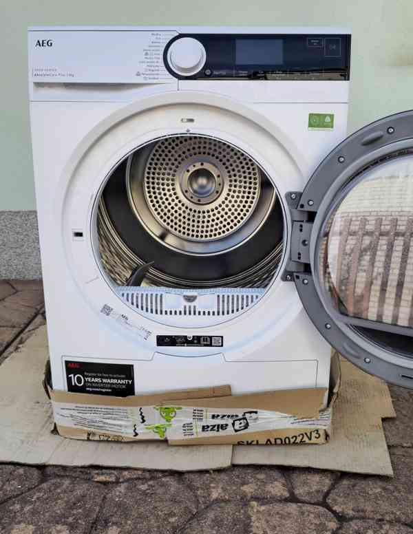 VYSTAVENÁ sušička AEG TR9394C 9000 AbsoluteCare® Plus 3DScan - foto 7