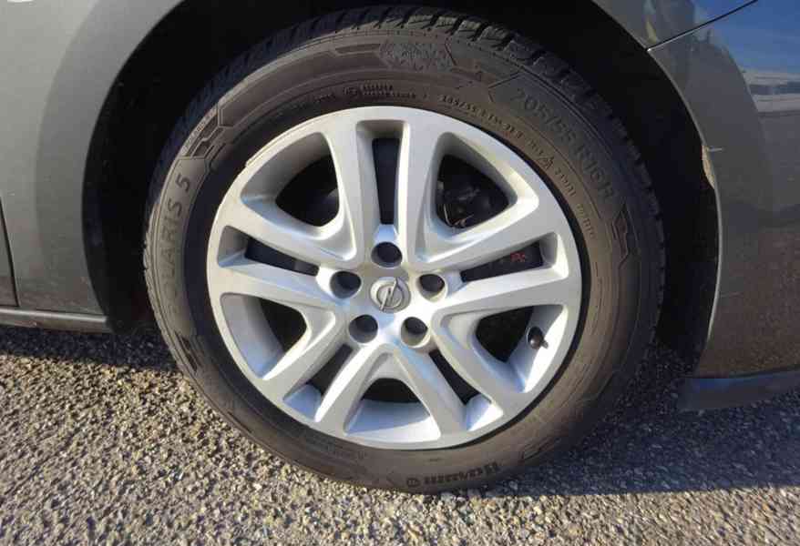 Opel Astra 1.6 CRDI r.v.2018 (81 kw) Koupeno v ČR - foto 17