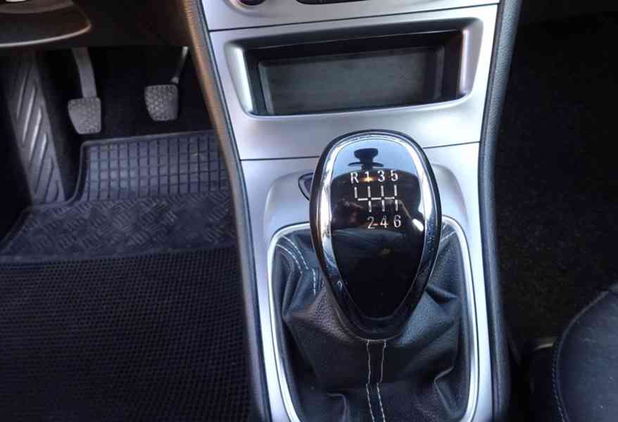 Opel Astra 1.6 CRDI r.v.2018 (81 kw) Koupeno v ČR - foto 12