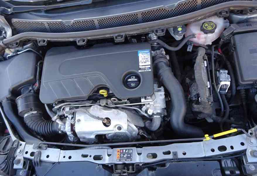 Opel Astra 1.6 CRDI r.v.2018 (81 kw) Koupeno v ČR - foto 18