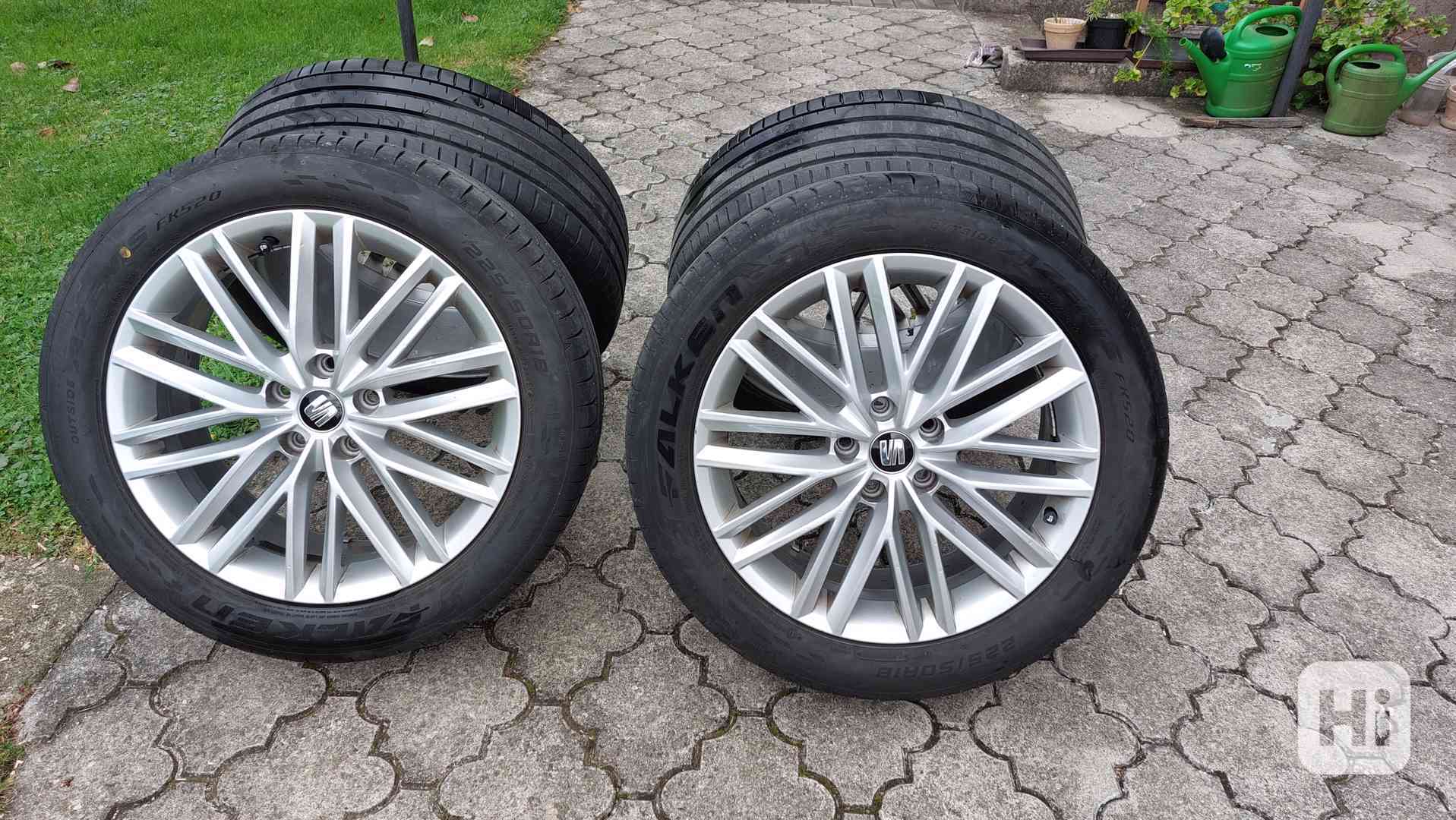 Alu disky včetně pneu - foto 1