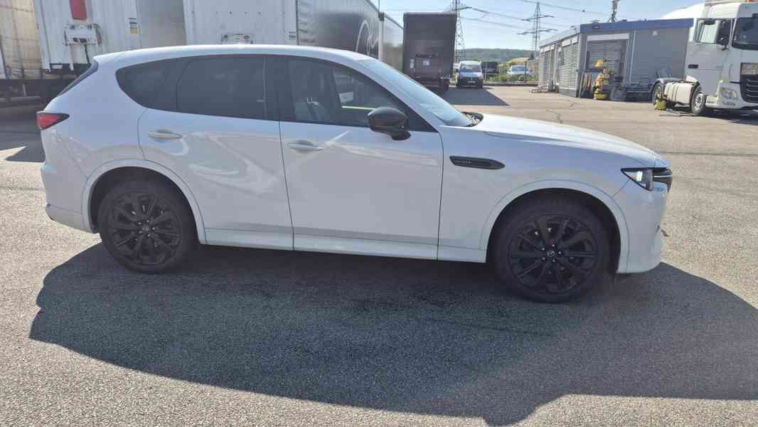 MAZDA CX-60 3.3 e-Skyactiv D254 mHEV AWD aut. Homura - foto 3
