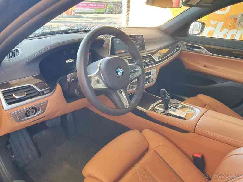 BMW Řada 7 3,0   Facelift 340PS. Cena s DPH - foto 10