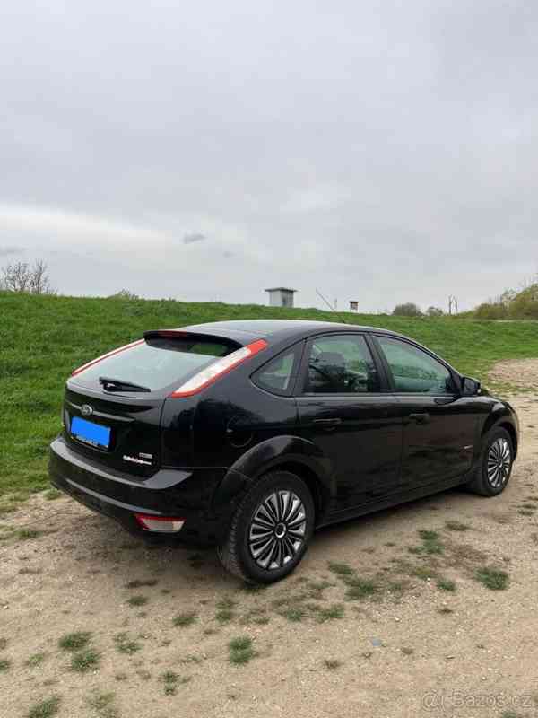 Ford Focus 1,6 2008 - foto 7