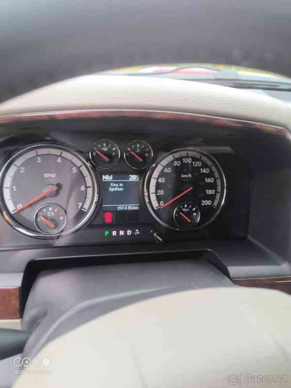 Dodge RAM 5,7   1500 - foto 9