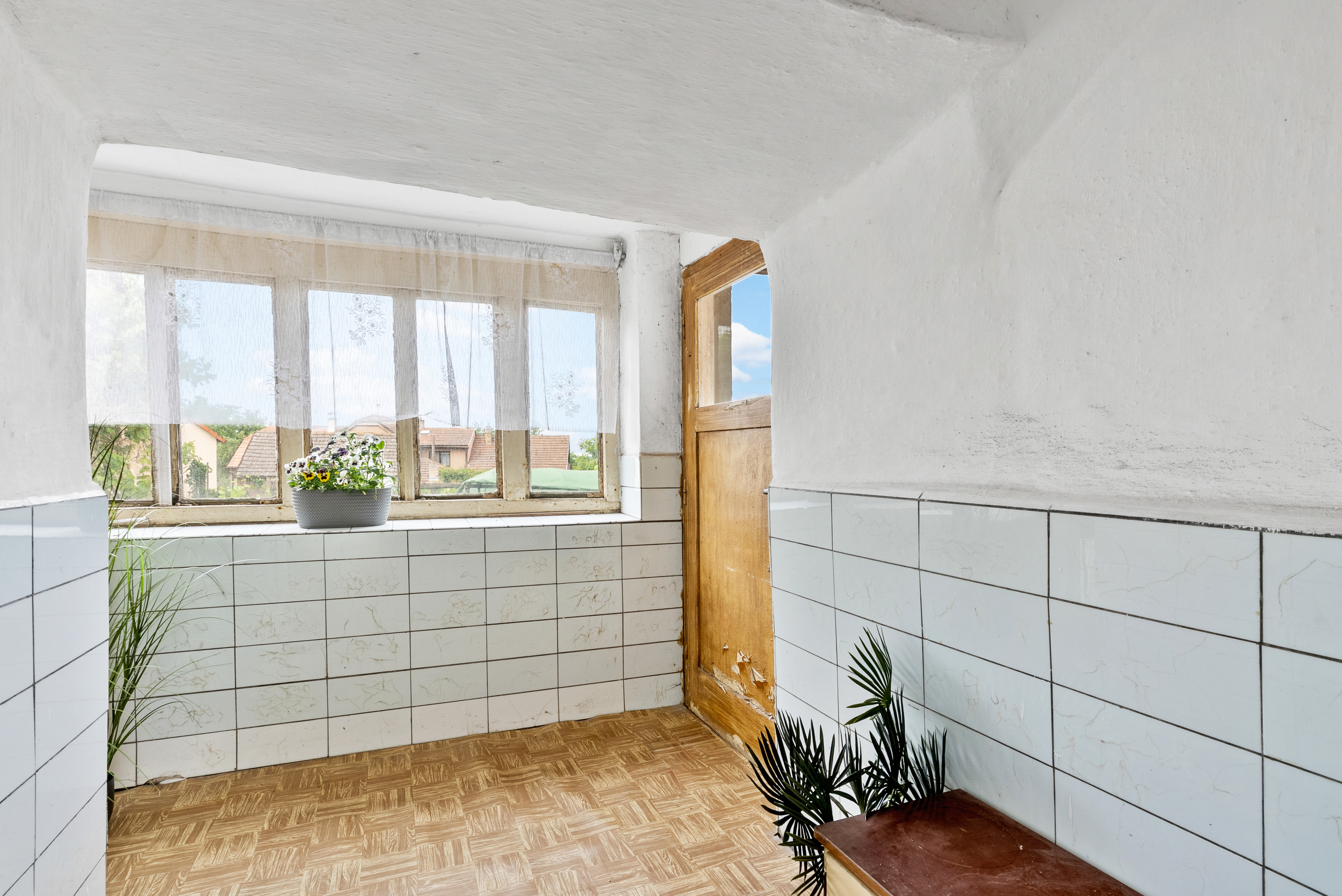 Prodej domu/chalupy 2+1 s hospodářskými budovami, Chvaletice - foto 24