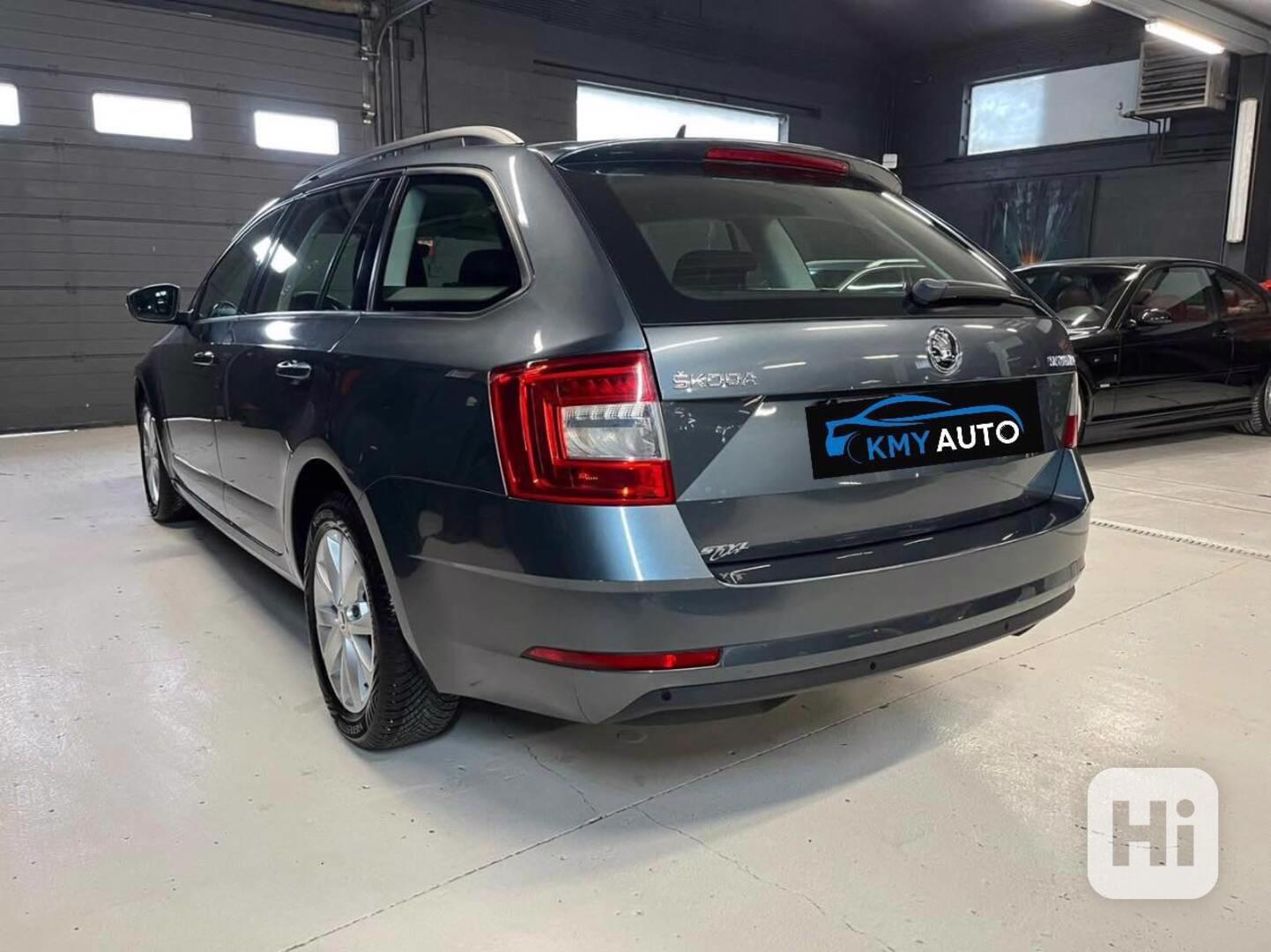 Škoda Octavia - foto 1