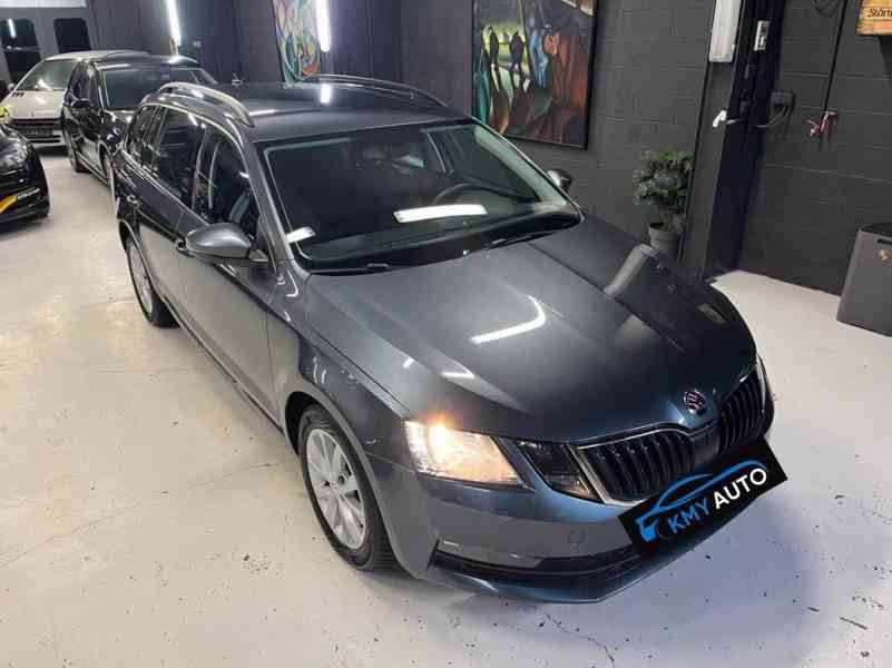 Škoda Octavia - foto 17