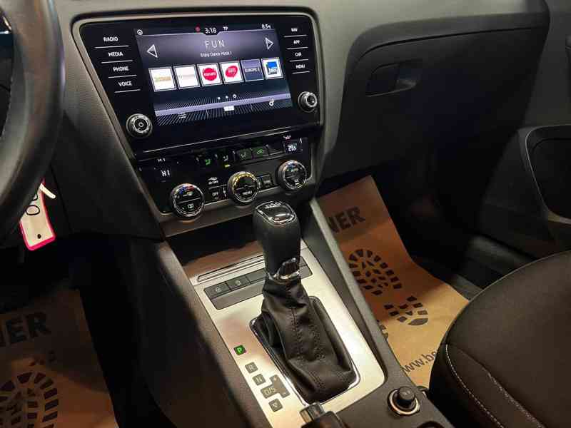 Škoda Octavia - foto 10
