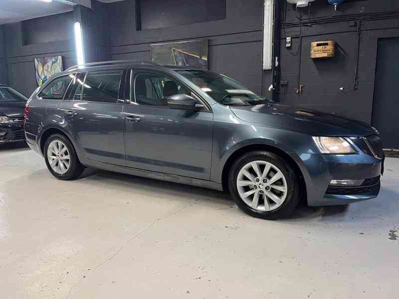 Škoda Octavia - foto 14