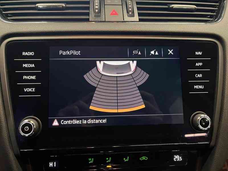 Škoda Octavia - foto 8
