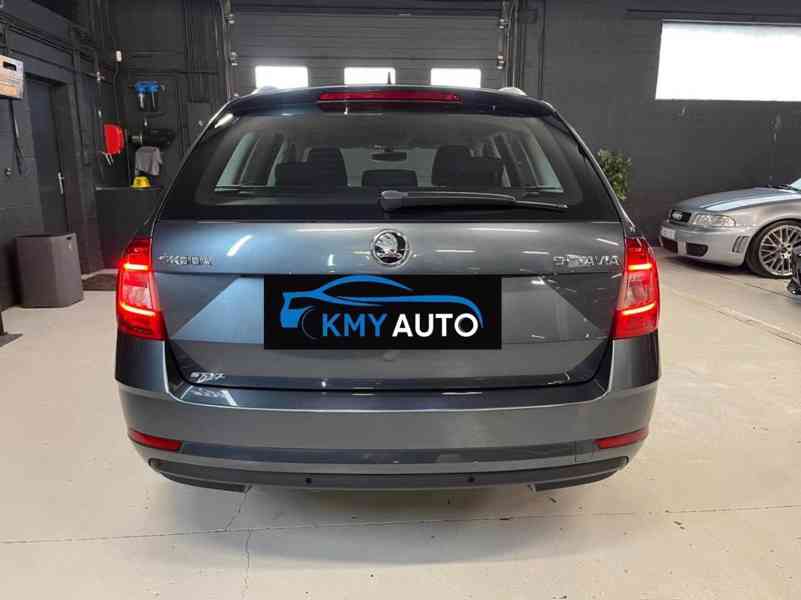 Škoda Octavia - foto 16
