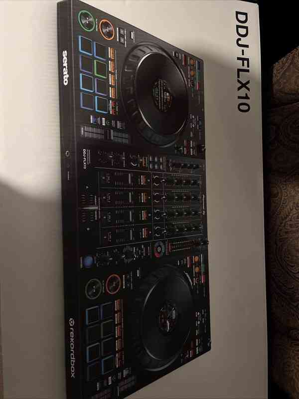 Pioneer DDJ-FLX10 pro Rekordbox a Serato DJ Pro - foto 2