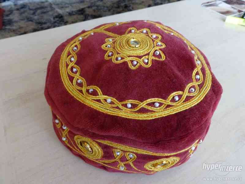 turecká čapka - foto 1