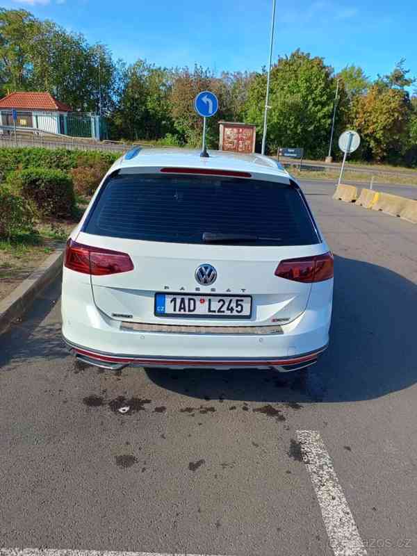 Volkswagen Passat 2,0   alltrack b8 TDI, 140kw - foto 3