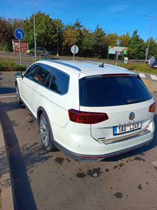 Volkswagen Passat 2,0   alltrack b8 TDI, 140kw - foto 12
