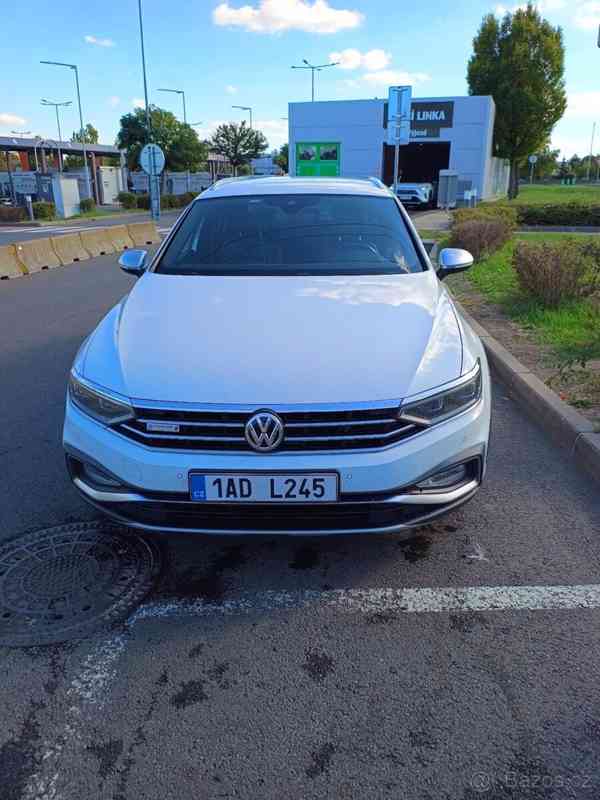 Volkswagen Passat 2,0   alltrack b8 TDI, 140kw - foto 11