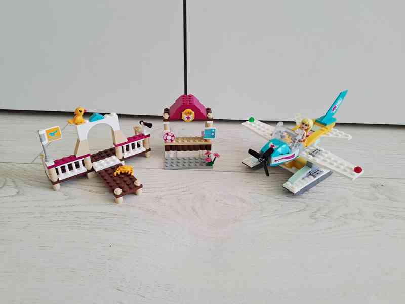 Lego Friends 3063 Letecký klub Heartlake - foto 1