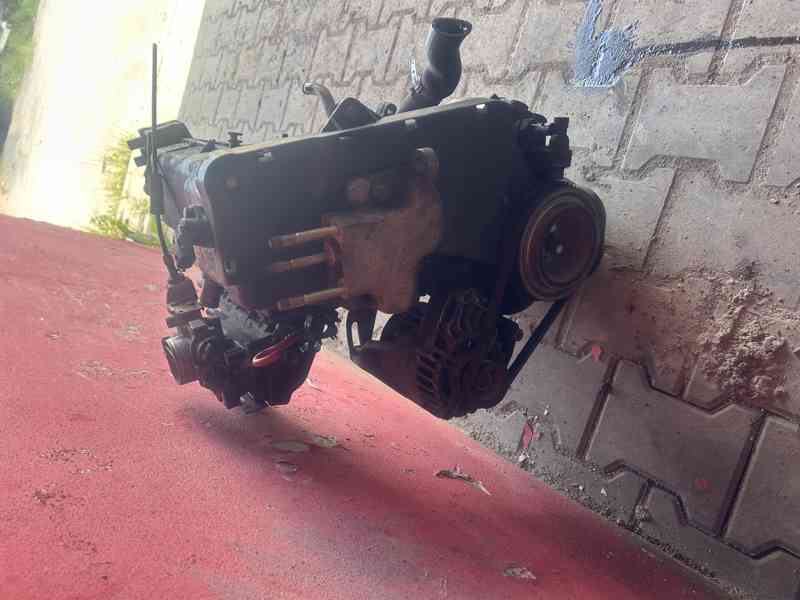 Motor Fiat Panda 1,2 188 A4.000 44KW Kompletní - foto 2