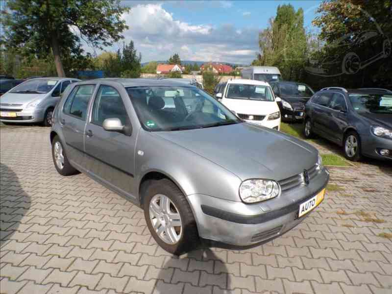 Volkswagen Golf 1,4 16V KLIMATIZACE - foto 1