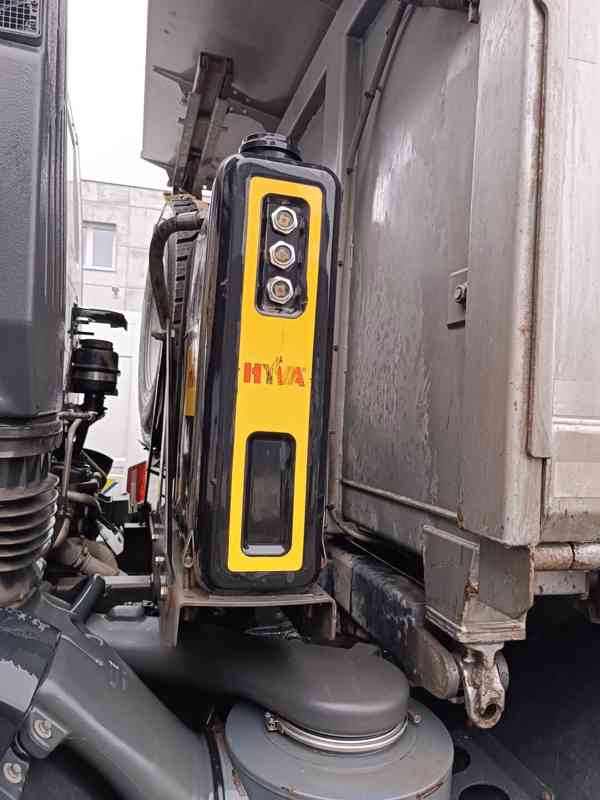 IVECO AD360X48Z HR OFF 8x4 sklápěč VS Mont S3 - foto 8